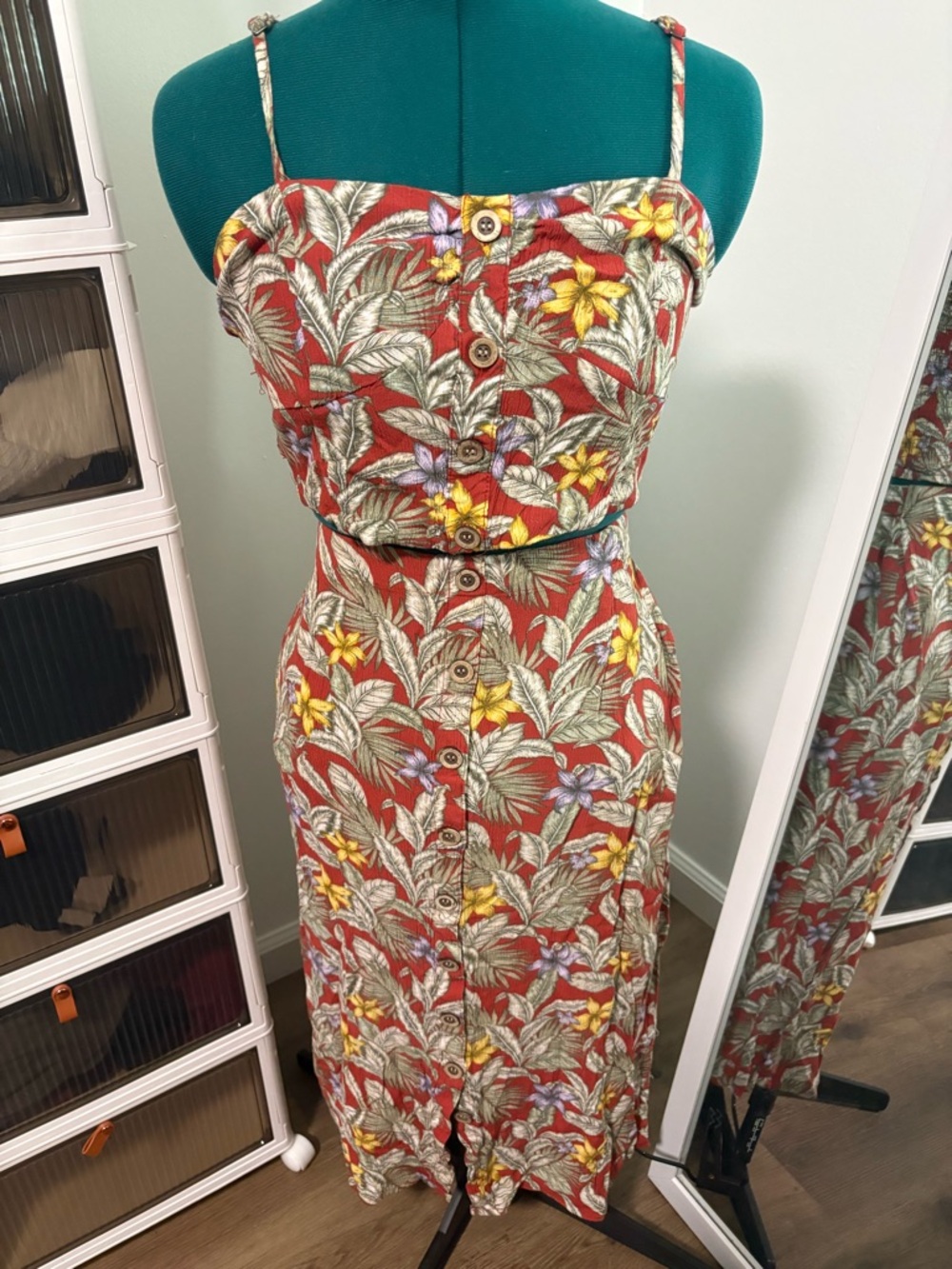Tropical Floral Button-Front Midi 2 piece set